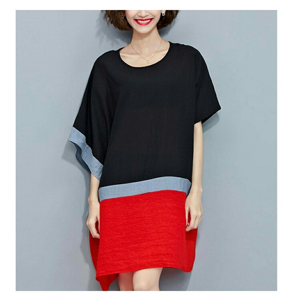 HOST PICK!!Black Gray Red Oversized Colorblock Top - Picture 3 of 5
